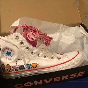 Hello Kitty Converse Limited Edition